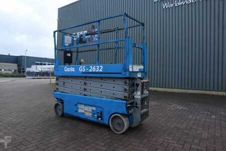 Scissor lift  Genie GS2632 Electric, Working Height 10m, 227kg Capacit (10)