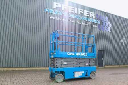 Scissor lift  Genie GS2632 Electric, Working Height 10m, 227kg Capacit (1)