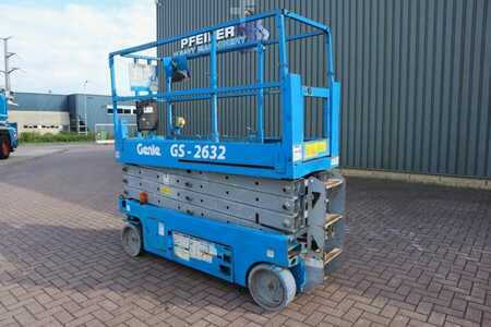 Scissor lift  Genie GS2632 Electric, Working Height 10m, 227kg Capacit (4)