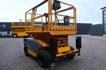 Scherenarbeitsbühne  Haulotte Compact 12DX Diesel, 4x4 Drive, 12m Working Height (7)