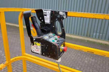 Saxliftar  Haulotte Compact 10 Electric, 10m Working Height, 450kg Cap (4)