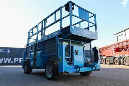 Saxliftar  Genie GS4390 Diesel, 4x4 Drive, 15m Working Height, 680k (8)