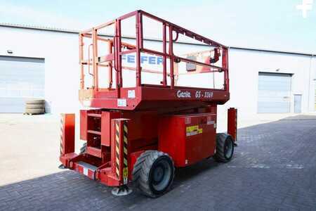 Piattaforme aeree a pantografo - Genie GS3369DC Electric, 11.9m Working Height, 454kg Cap (2)