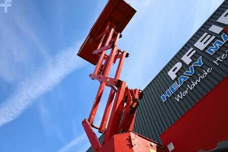 Piattaforme aeree a pantografo - Genie GS3369DC Electric, 11.9m Working Height, 454kg Cap (9)