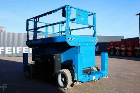 Piattaforme aeree a pantografo - Genie GS4069DC Electric, 14m Working Height, 363kg Capac (7)