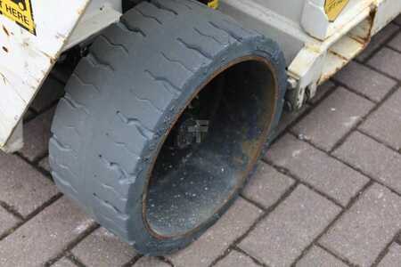 Piattaforme aeree a pantografo - Holland Lift Ecostar HL-9710 Electric, 12m Working Height, 325k (11)