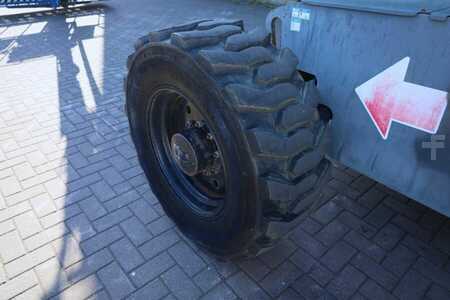 Teleskopbühne  Haulotte HT23RTJ PRO Diesel, 4x4x4 Drive, 22.5 m Working He (17)
