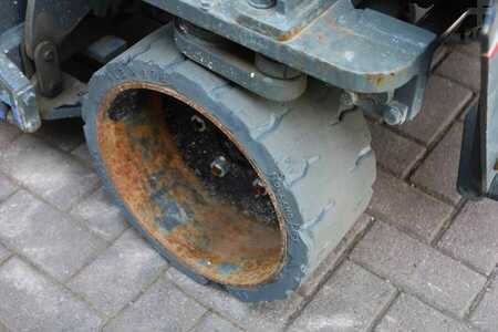 Saxliftar - Holland-Lift Ecostar HL-7810 Electric, 10m Working Height, 450k (13)