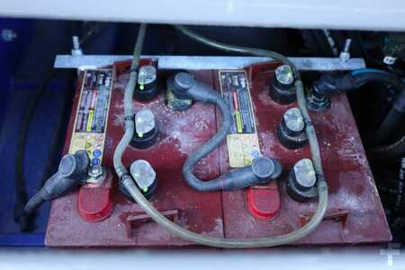 Saxliftar - Holland-Lift Ecostar HL-7814 Electric, 10m Working Height, 450k (10)