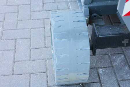 Saxliftar - Holland-Lift Ecostar HL-7814 Electric, 10m Working Height, 450k (11)