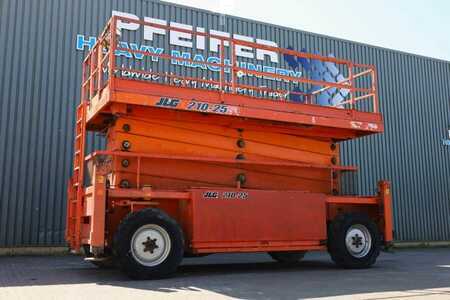 Saxliftar  JLG 210-25 Diesel, 4x4 Drive, 23m Working Height, 1000 (1)