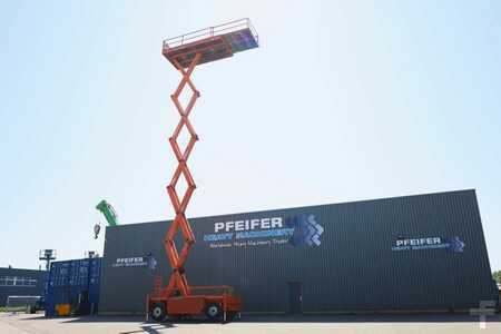 Saxliftar  JLG 210-25 Diesel, 4x4 Drive, 23m Working Height, 1000 (3)