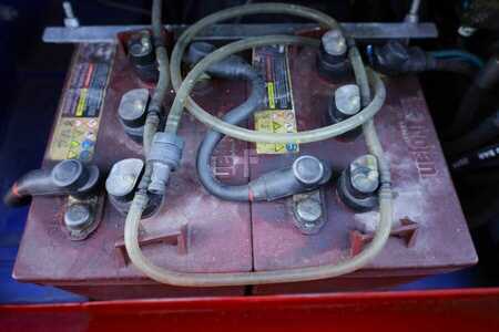 Scherenarbeitsbühne - Holland-Lift Ecostar HL-9710 Electric, 12m Working Height, 325k (10)