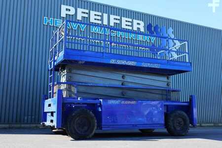 Scherenarbeitsbühne - Liftlux SL205-25D Diesel, 4x4 Drive, Hydraulic Deck Extens (1)