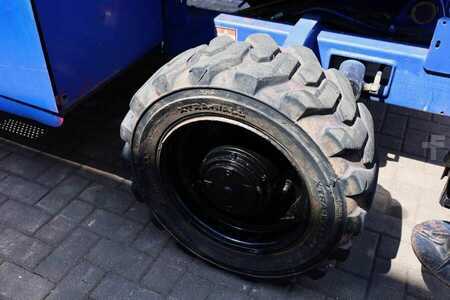 Scherenarbeitsbühne - Haulotte H15SX Diesel, 4x4 Drive 15 Working Height, 500kg C (13)