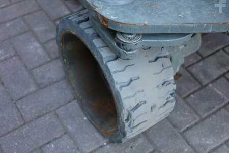 Scherenarbeitsbühne - Holland-Lift Ecostar HL-9714 Electric, 12m Working Height, 325k (13)