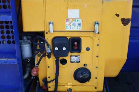 Scissors Lifts - Haulotte H12SX Diesel, 4x4 Drive, 12m Working Height, 700kg (10)