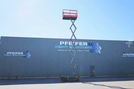Scissors Lifts - Holland-Lift Ecostar HL-9710 Electric, 12m Working Height, 325k (3)