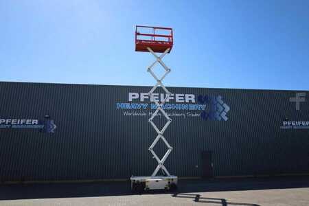 Scissors Lifts - Holland-Lift Ecostar HL-9710 Electric, 12m Working Height, 325k (3)