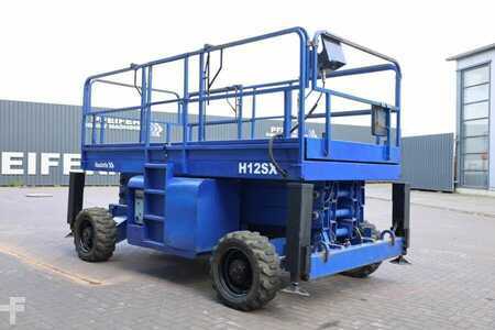 Schaarhoogwerker  Haulotte H12SX Diesel, 4x4 Drive, 12m Working Height, 700kg (8)