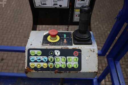 Scissor lift - Haulotte H15SX Diesel, 4x4 Drive 15 Working Height, 500kg C (7)