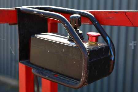 Scissor lift - Holland-Lift Ecostar HL-7810 Electric, 10m Working Height, 450k (4)