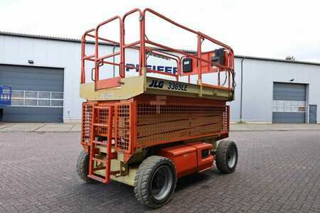 Scissor lift - JLG 3369LE Electric, 12m Working Height, 450kg Capacit (2)