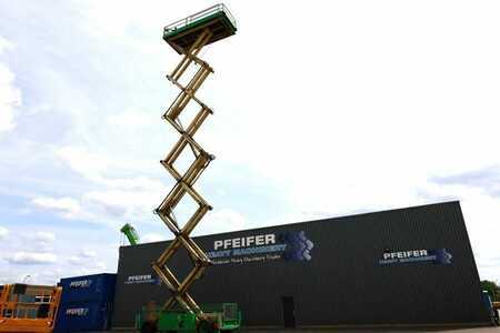 Scherenarbeitsbühne - Holland-Lift Megastar G-320DL30-4WDS/N Diesel, 4x4x4 Drive, 34m (3)