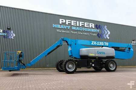 Gelenkteleskopbühne  Genie ZX135/70 Diesel, 4x4x4 Drive, 43m Working Height, (1)