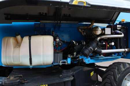 Gelenkteleskopbühne  Genie ZX135/70 Diesel, 4x4x4 Drive, 43m Working Height, (12)