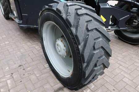 Gelenkteleskopbühne  Genie ZX135/70 Diesel, 4x4x4 Drive, 43m Working Height, (15)