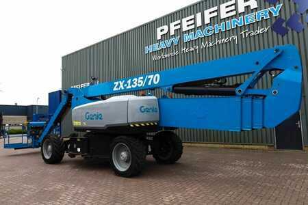 Gelenkteleskopbühne  Genie ZX135/70 Diesel, 4x4x4 Drive, 43m Working Height, (8)