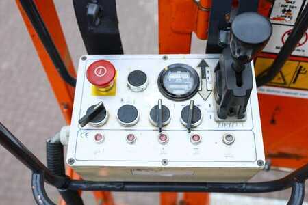 Schaarhoogwerker  Liftlux SL153-12 Electric, 17.3m Working Height, 500kg Cap (4)