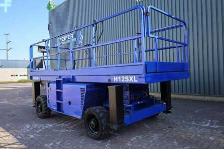 Schaarhoogwerker  Haulotte H12SXL Diesel, 4x4 Drive, 12m Working Height, 700k (8)