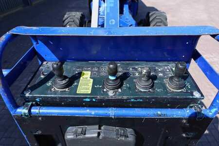 Knikarmhoogwerker  Genie Z135/70 Diesel, 4x4x4 Drive, 43m Lifting Height, 2 (4)