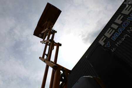 Piattaforme aeree a pantografo - Haulotte Compact 12RTE Electric, 12m Working Height, 450kg (11)