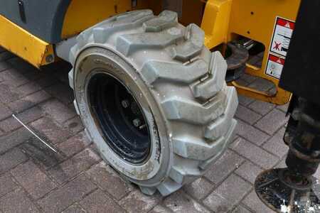 Piattaforme aeree a pantografo - Haulotte Compact 12RTE Electric, 12m Working Height, 450kg (15)