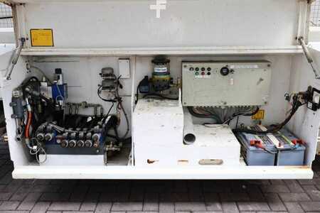 Ollós munka emelvény - Holland-Lift B-195DL25-4WD Diesel, 4x4 Drive, 21.5m Working Hei (5)