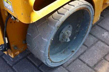 Schaarhoogwerker - Haulotte Compact 10 Electric, 10m Working Height, 450kg Cap (11)