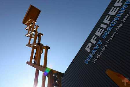 Ollós munka emelvény  Haulotte COMPACT 14 Electric, 14m Working Height, 350kg Cap (9)