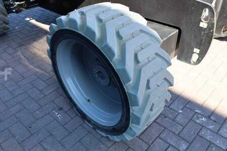 Podnośnik przegubowy  Genie Z60/37FE Guarantee! Hybrid, 4x4 Drive, 20m Working (17)