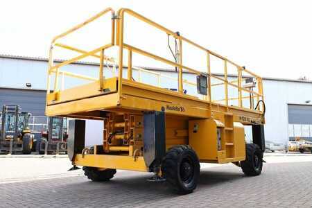 Scissors Lifts  Haulotte H12SXL Diesel, 4x4 Drive, 12m Working Height, 700k (2)