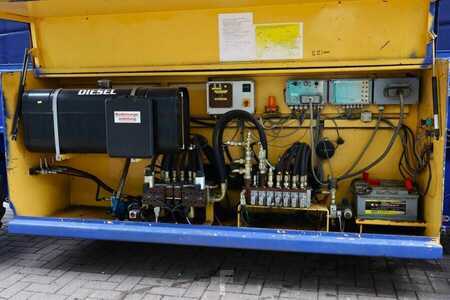 Scissors Lifts  Liftlux SL205-25D4WDS/P Diesel, 4x4 Drive, Hydraulic Deck (11)