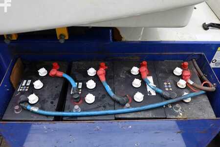 Plataformas articuladas - Niftylift HR17NE Electric, 17m Working Height, 9.7m Reach, 2 (10)