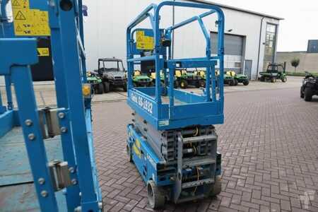 Scissor lift - Genie GS1932 E-Drive Several In Stock, 8m Working Height (4)