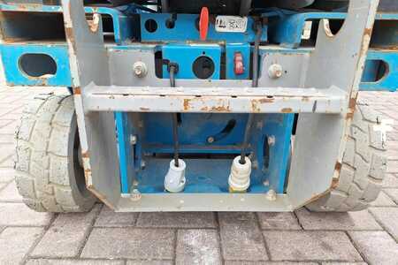 Pracovní plošina s nůžkovým zdvihem - Genie GS1932 E-Drive Several In Stock, 8m Working Height (10)