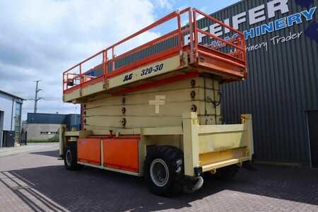 Levantamento tesoura  JLG SL320-30 Diesel, 4x4 Drive, 34m Working Height, 14 (7)