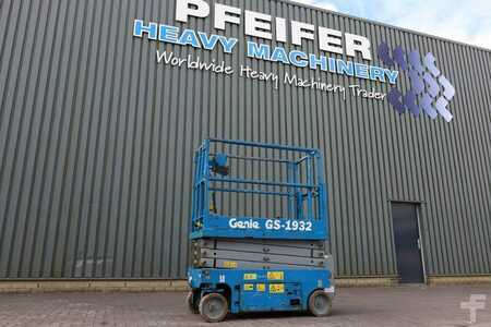 Levantamento tesoura  Genie GS1932 Electric, Working Height 7.8 m, 227kg Capac (1)