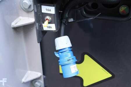 Teleskopická plošina - Zoomlion ZT26JE Fully Electric Lithium-Powered, 4x4 Rough T (11)