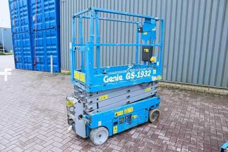 Scissor lift - Genie GS1932 Electric, Working Height 7.8 m, 227kg Capac (2)